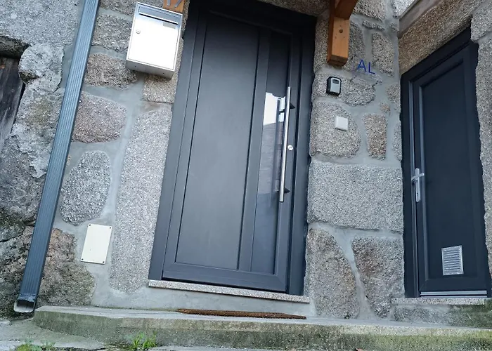 بيت للعطل Casa Dos Avos *