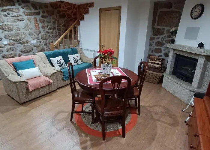 Casa Dos Avos بيت للعطل *